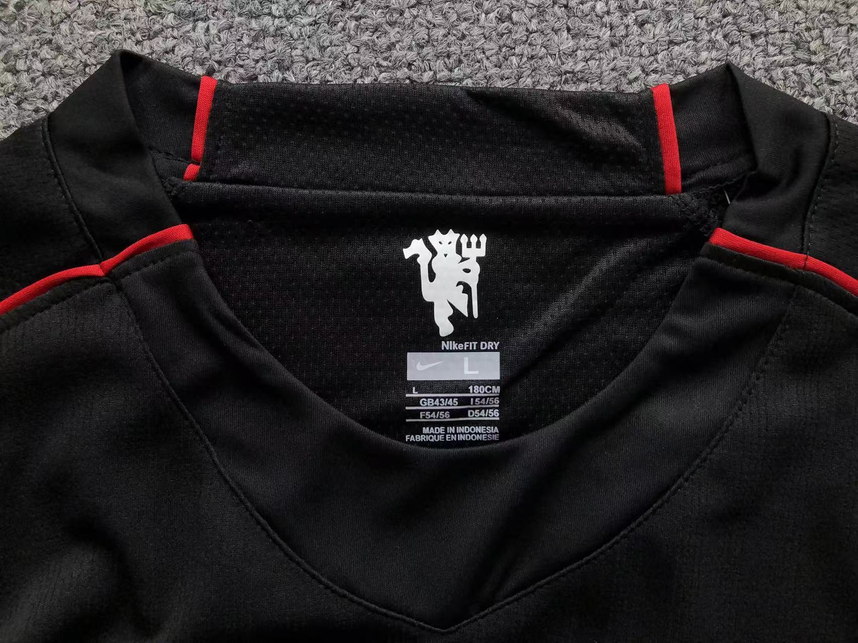 Manchester United Retro Jersey